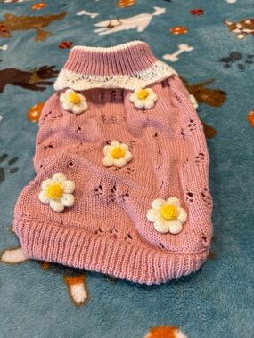 Pink Knit Floral Accent Women's Sweater small